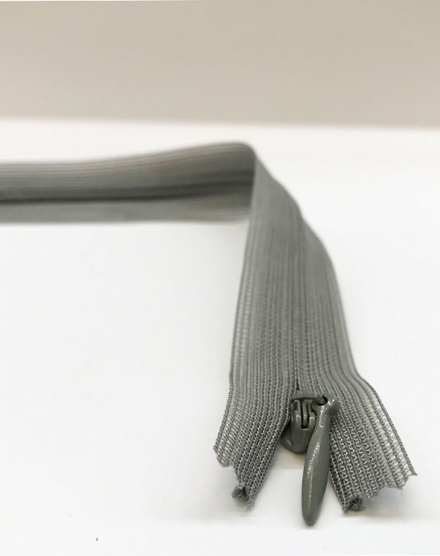 Grey concealed zip 15cm